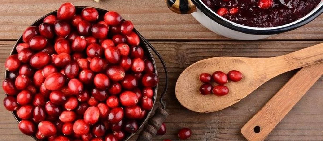 Κράνμπερις: Οι ευεργετικές ιδιότητες που προσφέρουν στον οργανισμό!